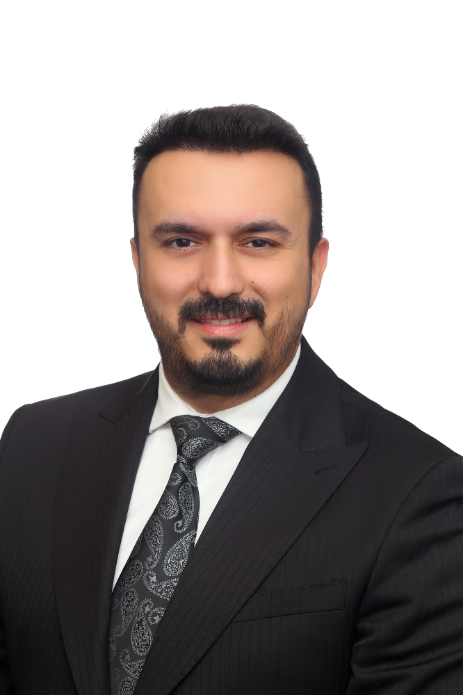 Murat GÜMÜŞLÜOL | İş Geliştirmeden Sorumlu İcra Kurulu Üyesi