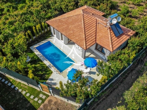 Stresten Uzak Doğa İçinde Kiralık Villa Tatili