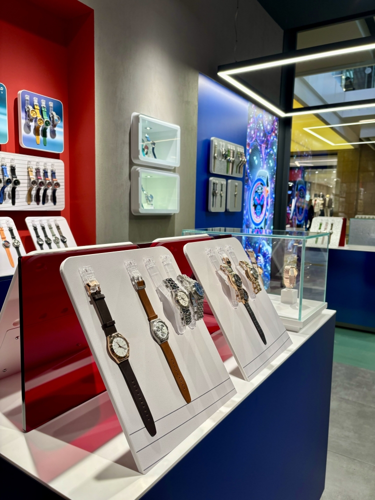  SWATCH MARMARA FORUM